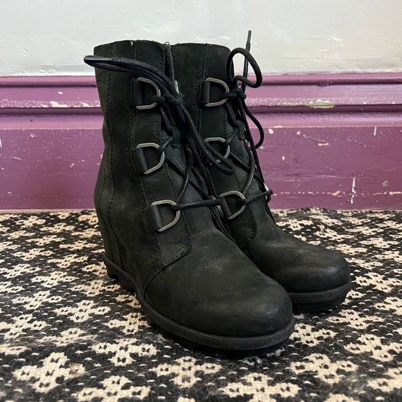 SOREL Women's Black Joan Of Arctic Wedge II Boot Size 7 - Picture 1 of 8